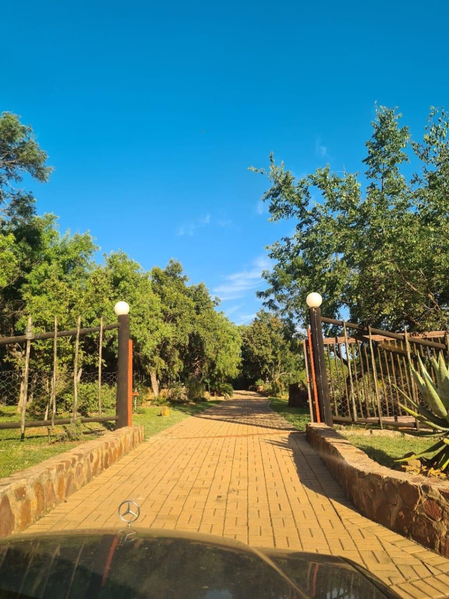 2 Bedroom Property for Sale in Kranspoort Mpumalanga