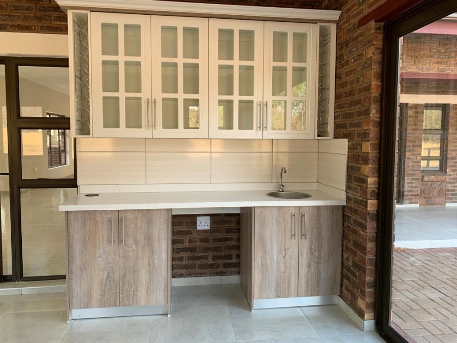 4 Bedroom Property for Sale in Kranspoort Mpumalanga