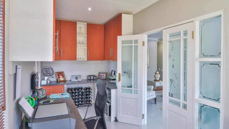 4 Bedroom Property for Sale in Kingsview Ext 1 Mpumalanga