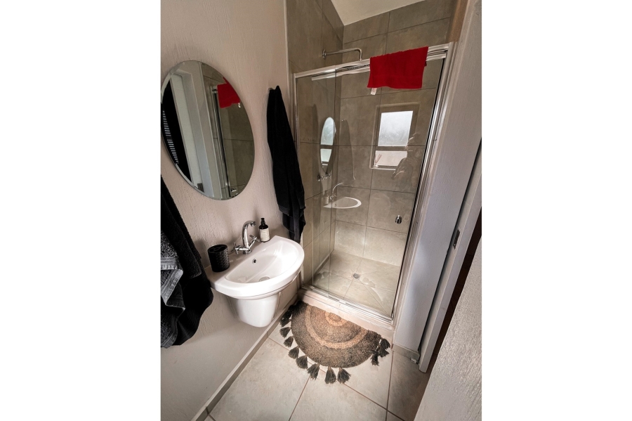 2 Bedroom Property for Sale in Nelspruit Ext 37 Mpumalanga