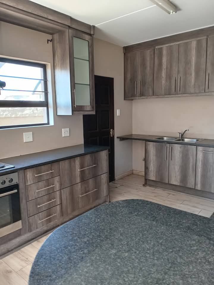 To Let 3 Bedroom Property for Rent in Noordrand Mpumalanga