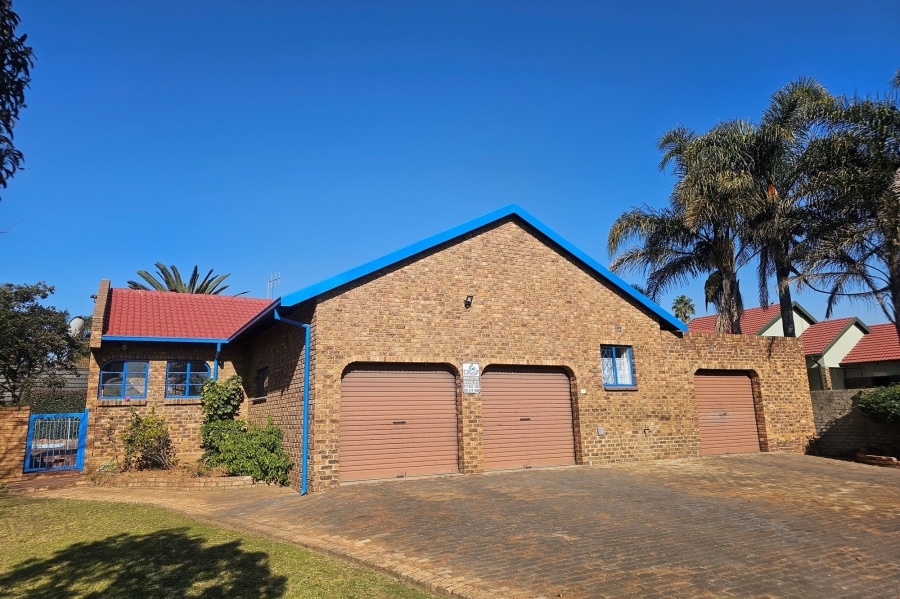 4 Bedroom Property for Sale in Del Judor Ext 4 Mpumalanga