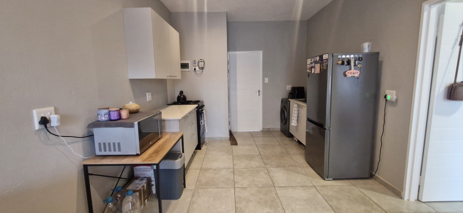 To Let 1 Bedroom Property for Rent in Valencia Park Mpumalanga