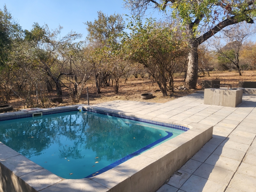 2 Bedroom Property for Sale in Marloth Park Mpumalanga