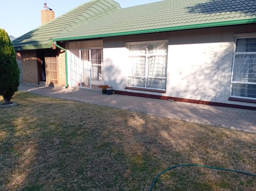 3 Bedroom Property for Sale in Secunda Mpumalanga