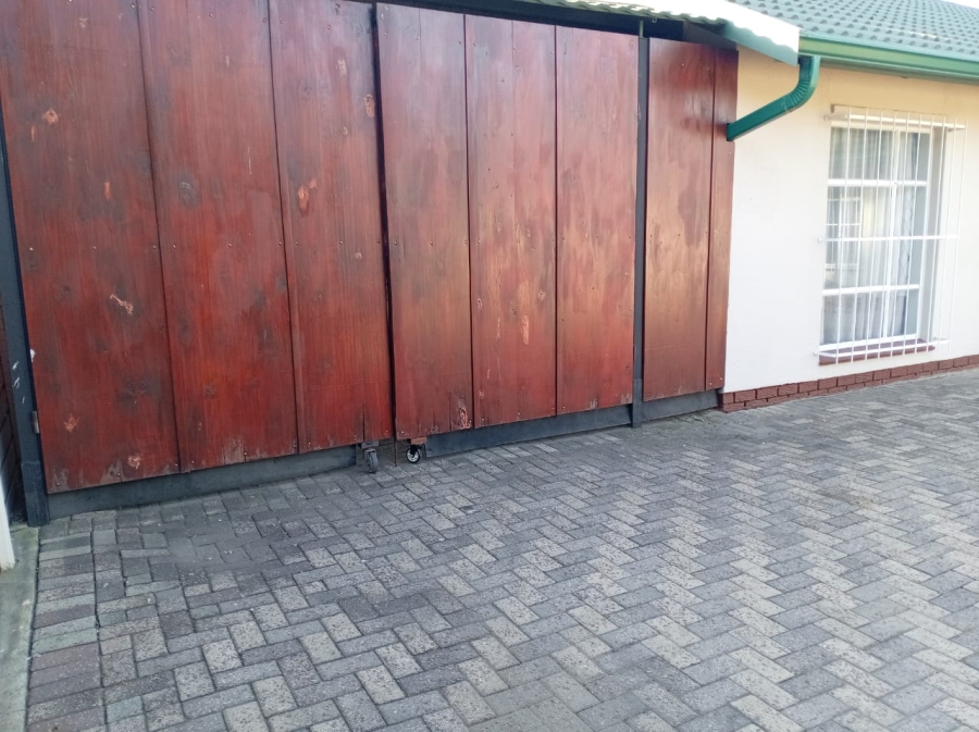 3 Bedroom Property for Sale in Secunda Mpumalanga