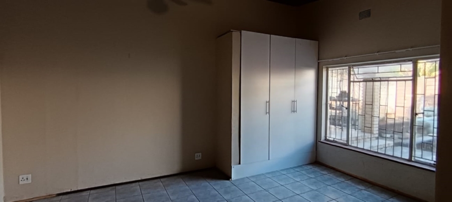 To Let 1 Bedroom Property for Rent in Kingsview Mpumalanga