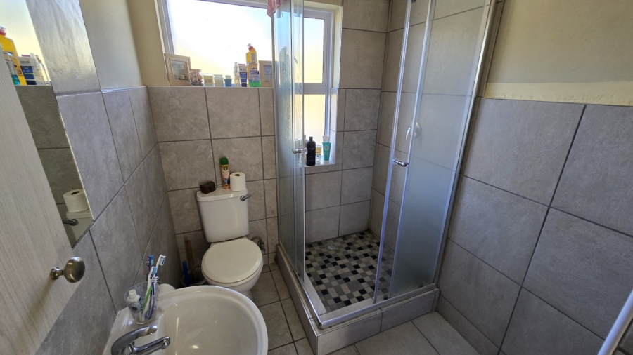 1 Bedroom Property for Sale in Nelspruit Ext 37 Mpumalanga