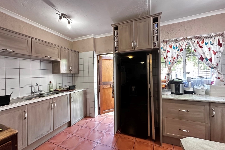 4 Bedroom Property for Sale in West Acres Ext 8 Mpumalanga