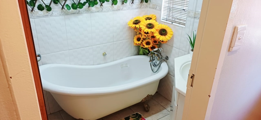 4 Bedroom Property for Sale in Secunda Mpumalanga