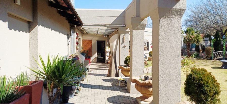 4 Bedroom Property for Sale in Secunda Mpumalanga
