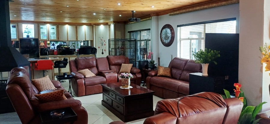 4 Bedroom Property for Sale in Secunda Mpumalanga