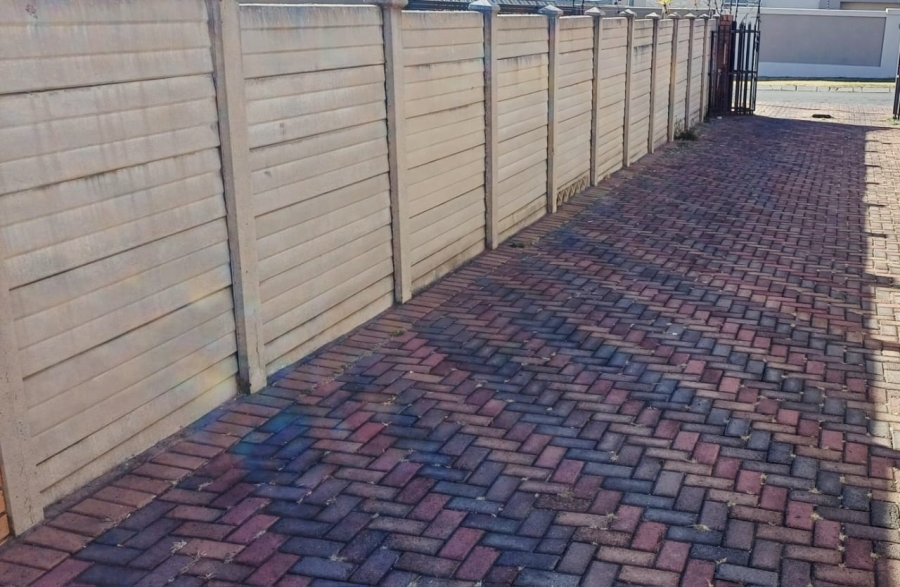 3 Bedroom Property for Sale in Noordrand Mpumalanga