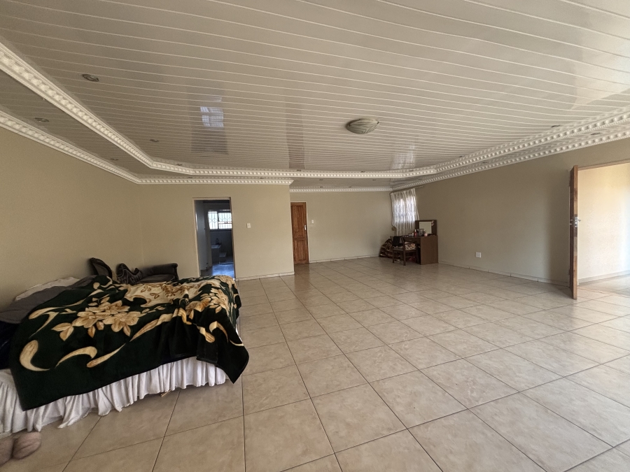4 Bedroom Property for Sale in Die Heuwel Ext 4 Mpumalanga