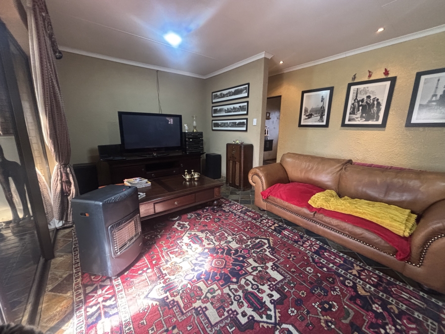 3 Bedroom Property for Sale in Ben Fleur Mpumalanga