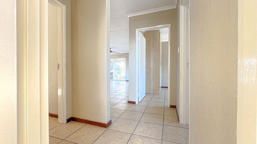 3 Bedroom Property for Sale in Nelspruit Ext 29 Mpumalanga