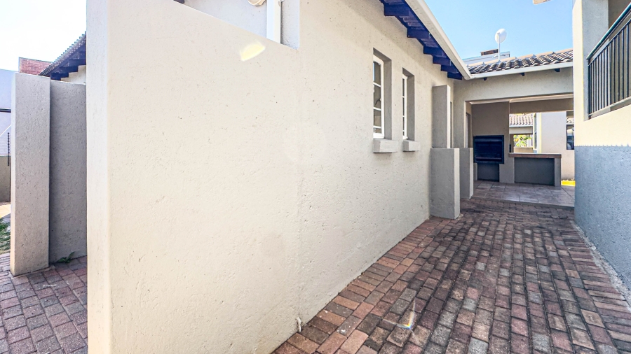 3 Bedroom Property for Sale in Nelspruit Ext 29 Mpumalanga