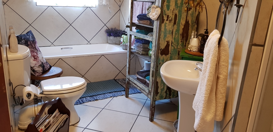 3 Bedroom Property for Sale in Stonehenge Mpumalanga