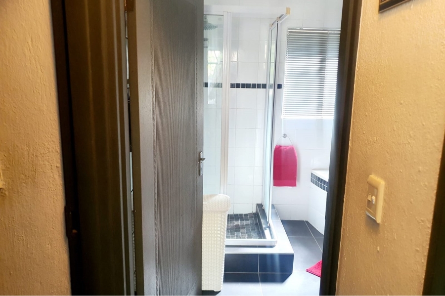 To Let 2 Bedroom Property for Rent in Nelspruit Ext 2 Mpumalanga