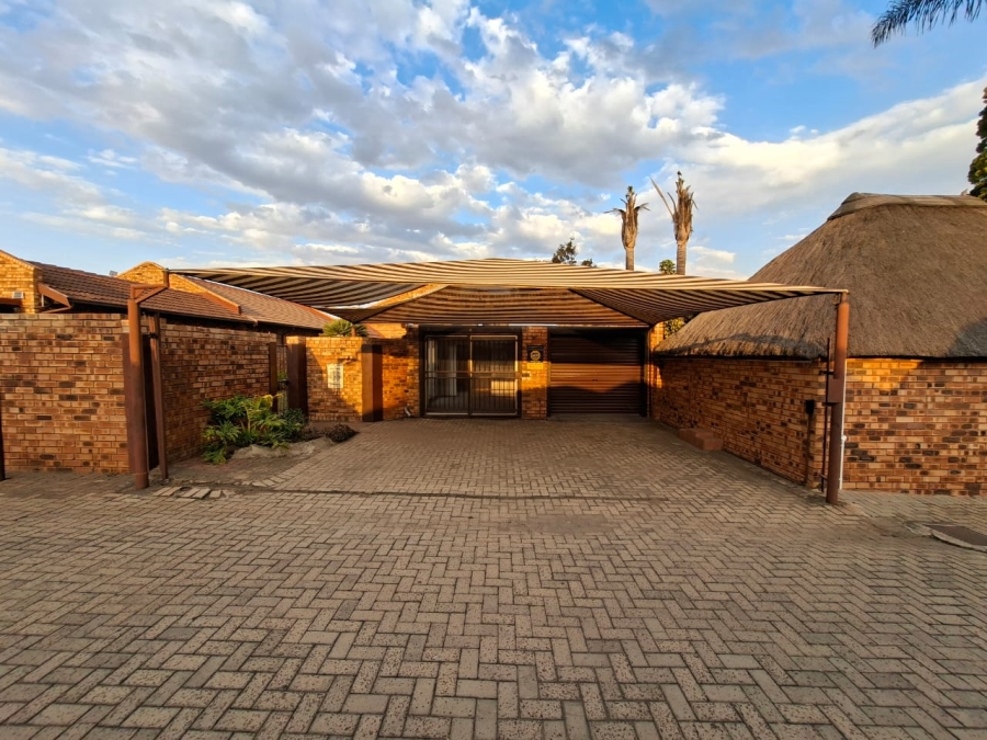 2 Bedroom Property for Sale in Reyno Ridge Mpumalanga