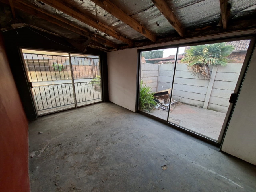 2 Bedroom Property for Sale in Reyno Ridge Mpumalanga