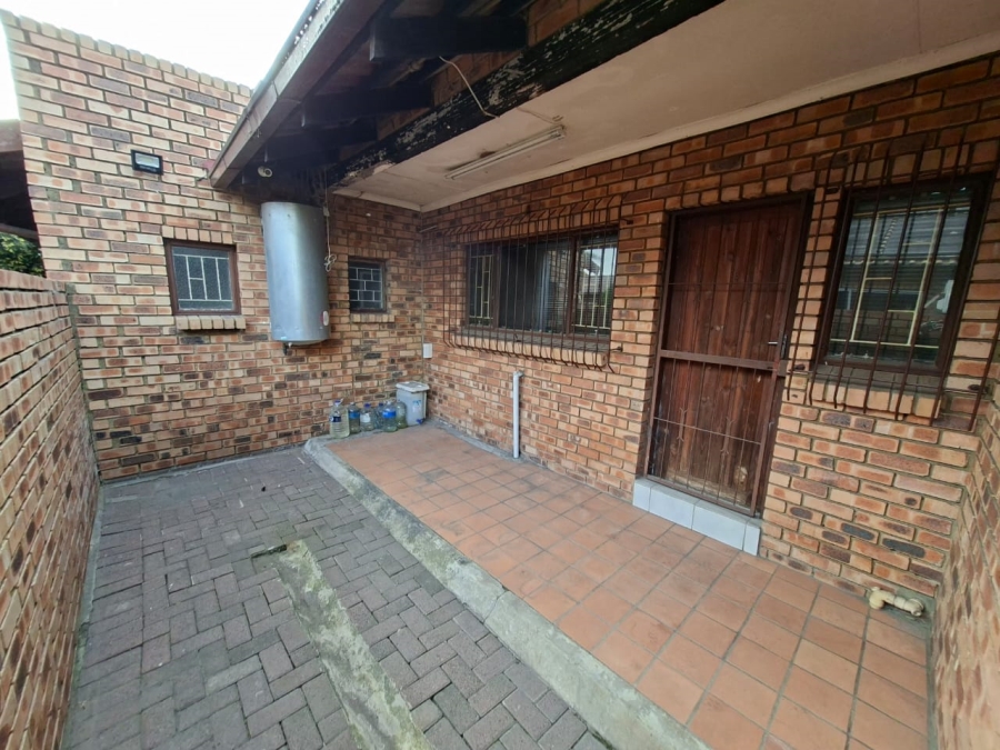 2 Bedroom Property for Sale in Reyno Ridge Mpumalanga