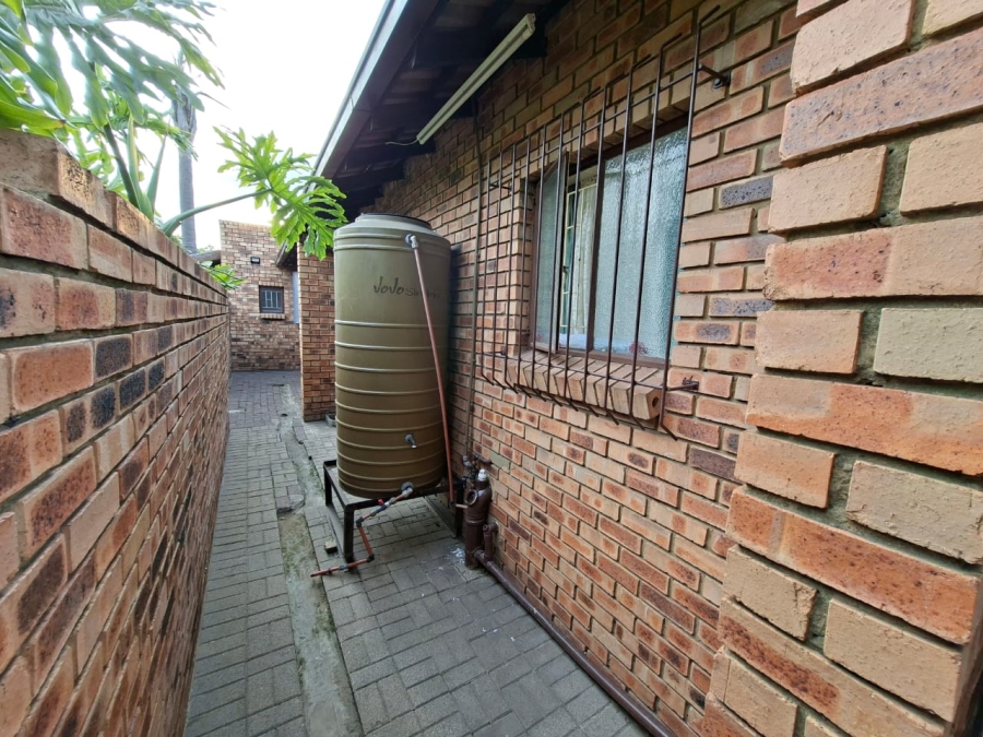 2 Bedroom Property for Sale in Reyno Ridge Mpumalanga