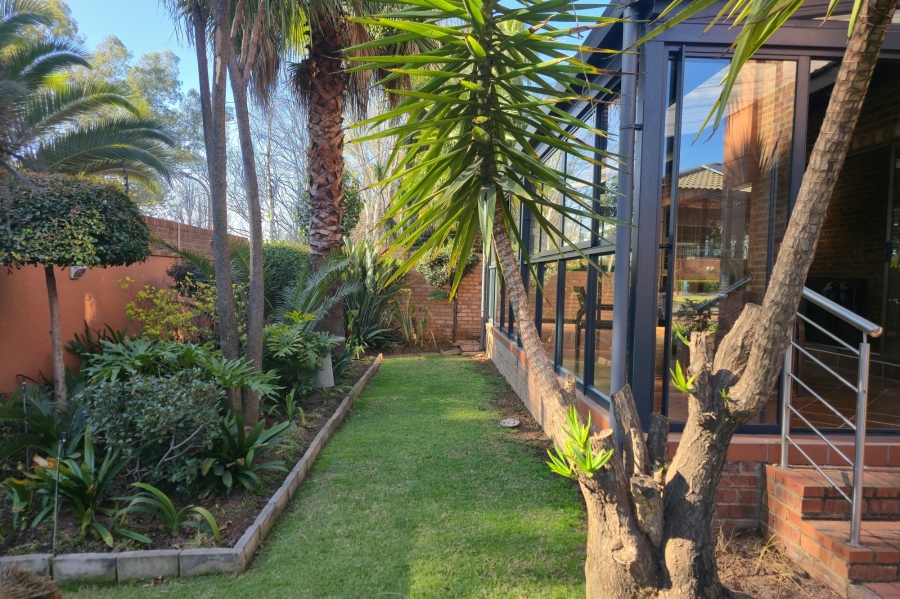 4 Bedroom Property for Sale in Clubville Mpumalanga