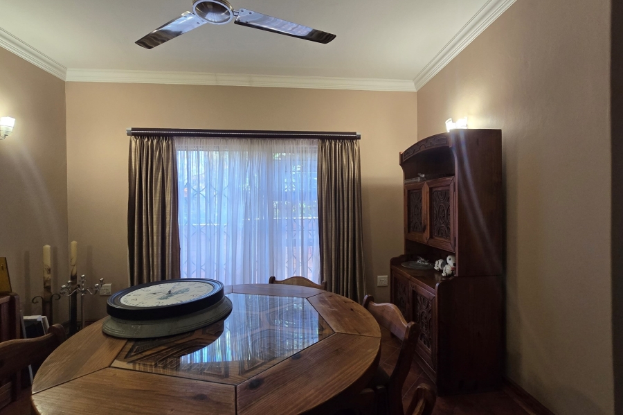 4 Bedroom Property for Sale in Clubville Mpumalanga