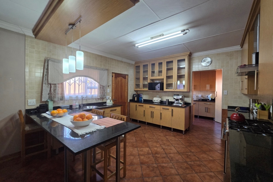 4 Bedroom Property for Sale in Clubville Mpumalanga
