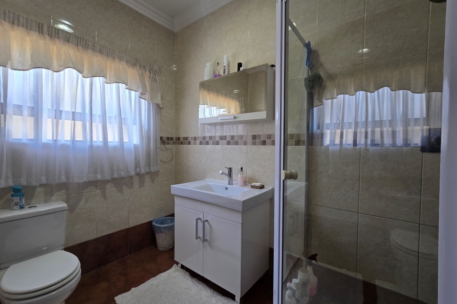 4 Bedroom Property for Sale in Clubville Mpumalanga