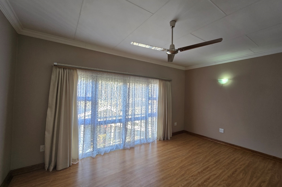 4 Bedroom Property for Sale in Clubville Mpumalanga