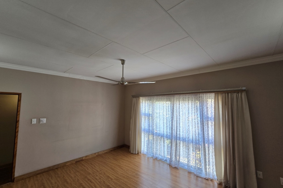 4 Bedroom Property for Sale in Clubville Mpumalanga