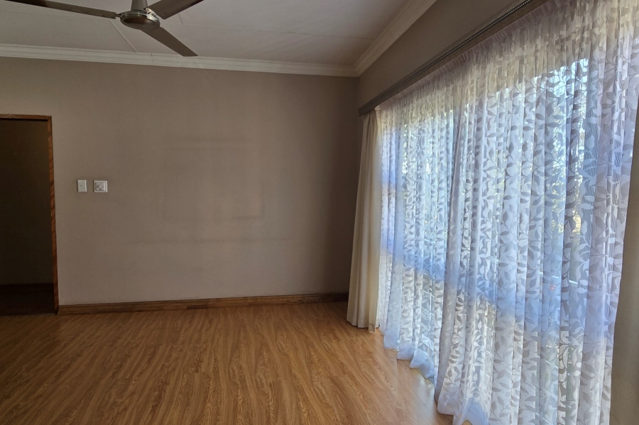 4 Bedroom Property for Sale in Clubville Mpumalanga