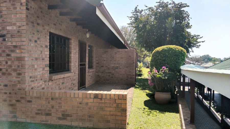 1 Bedroom Property for Sale in West Acres Mpumalanga