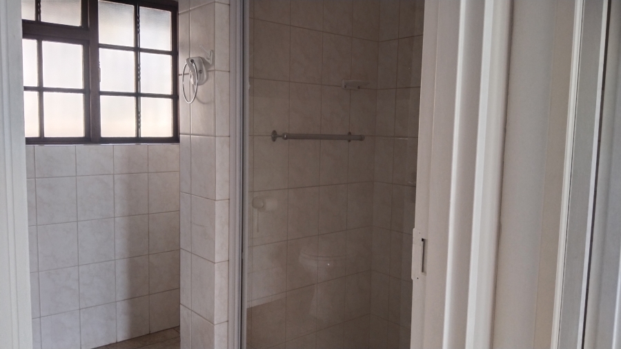 1 Bedroom Property for Sale in West Acres Mpumalanga