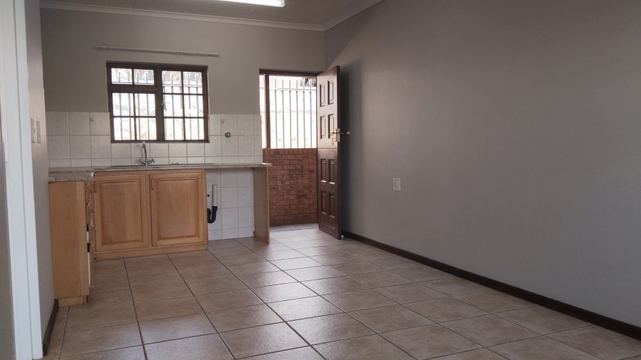 1 Bedroom Property for Sale in West Acres Mpumalanga