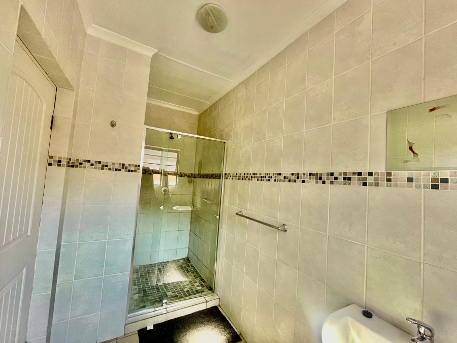 To Let 5 Bedroom Property for Rent in Evander Mpumalanga