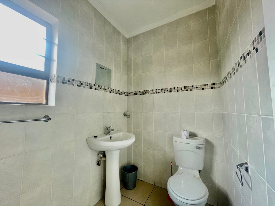 To Let 5 Bedroom Property for Rent in Evander Mpumalanga