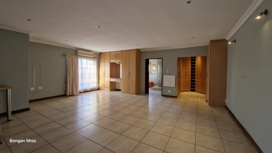 5 Bedroom Property for Sale in Die Heuwel Mpumalanga