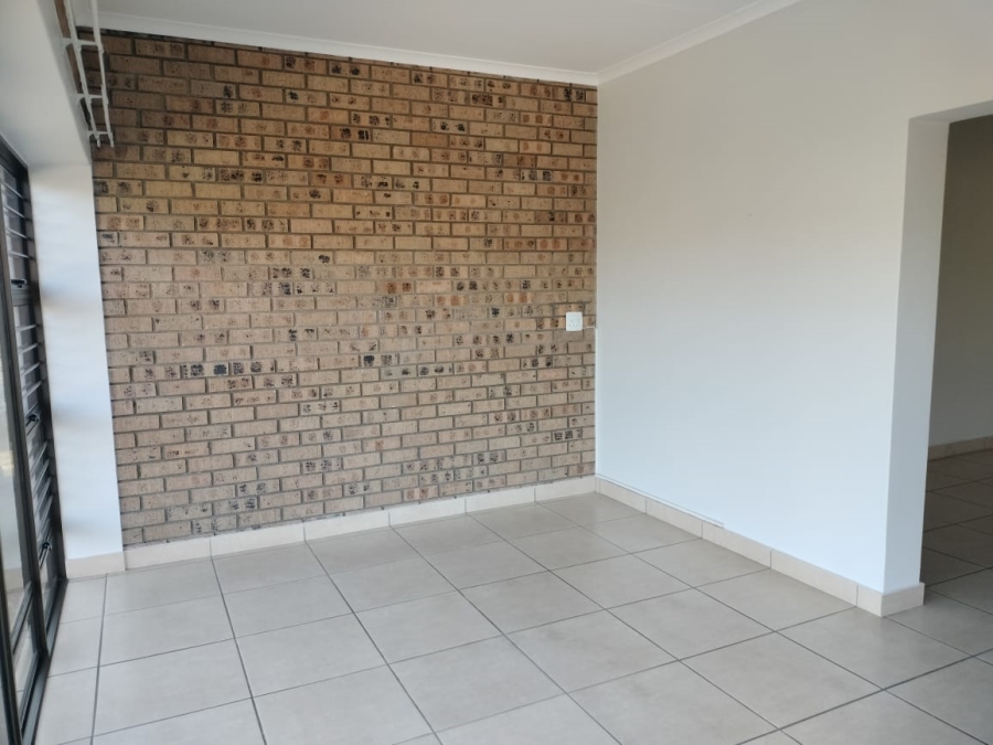 To Let 2 Bedroom Property for Rent in Bateleur Estate Mpumalanga
