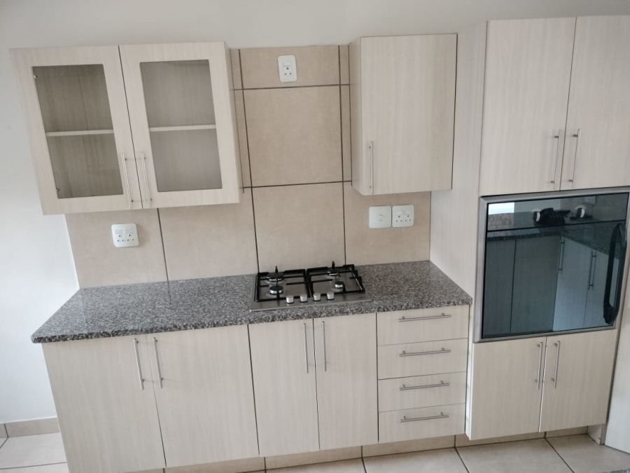 To Let 2 Bedroom Property for Rent in Bateleur Estate Mpumalanga