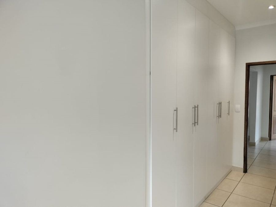 To Let 2 Bedroom Property for Rent in Bateleur Estate Mpumalanga