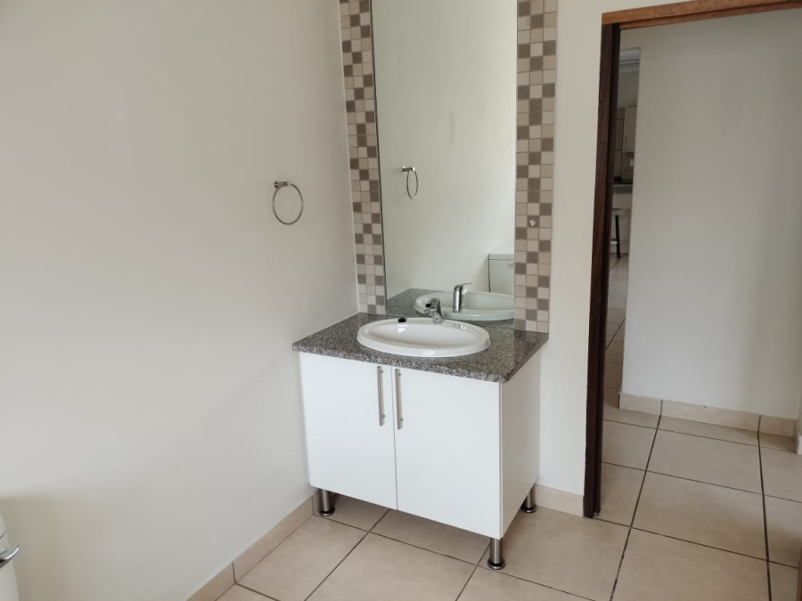 To Let 2 Bedroom Property for Rent in Bateleur Estate Mpumalanga
