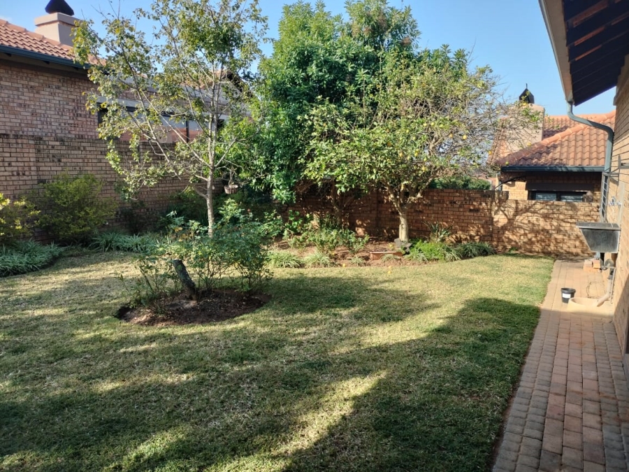 To Let 2 Bedroom Property for Rent in Bateleur Estate Mpumalanga