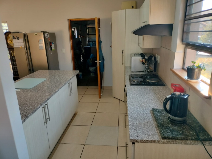 To Let 2 Bedroom Property for Rent in Bateleur Estate Mpumalanga