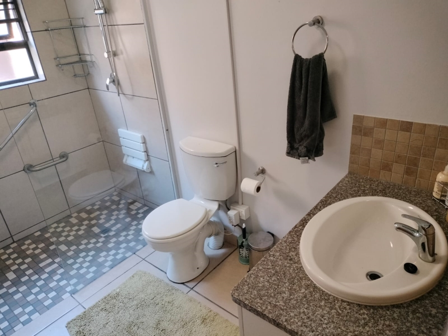 To Let 2 Bedroom Property for Rent in Bateleur Estate Mpumalanga