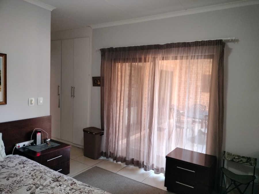 To Let 2 Bedroom Property for Rent in Bateleur Estate Mpumalanga