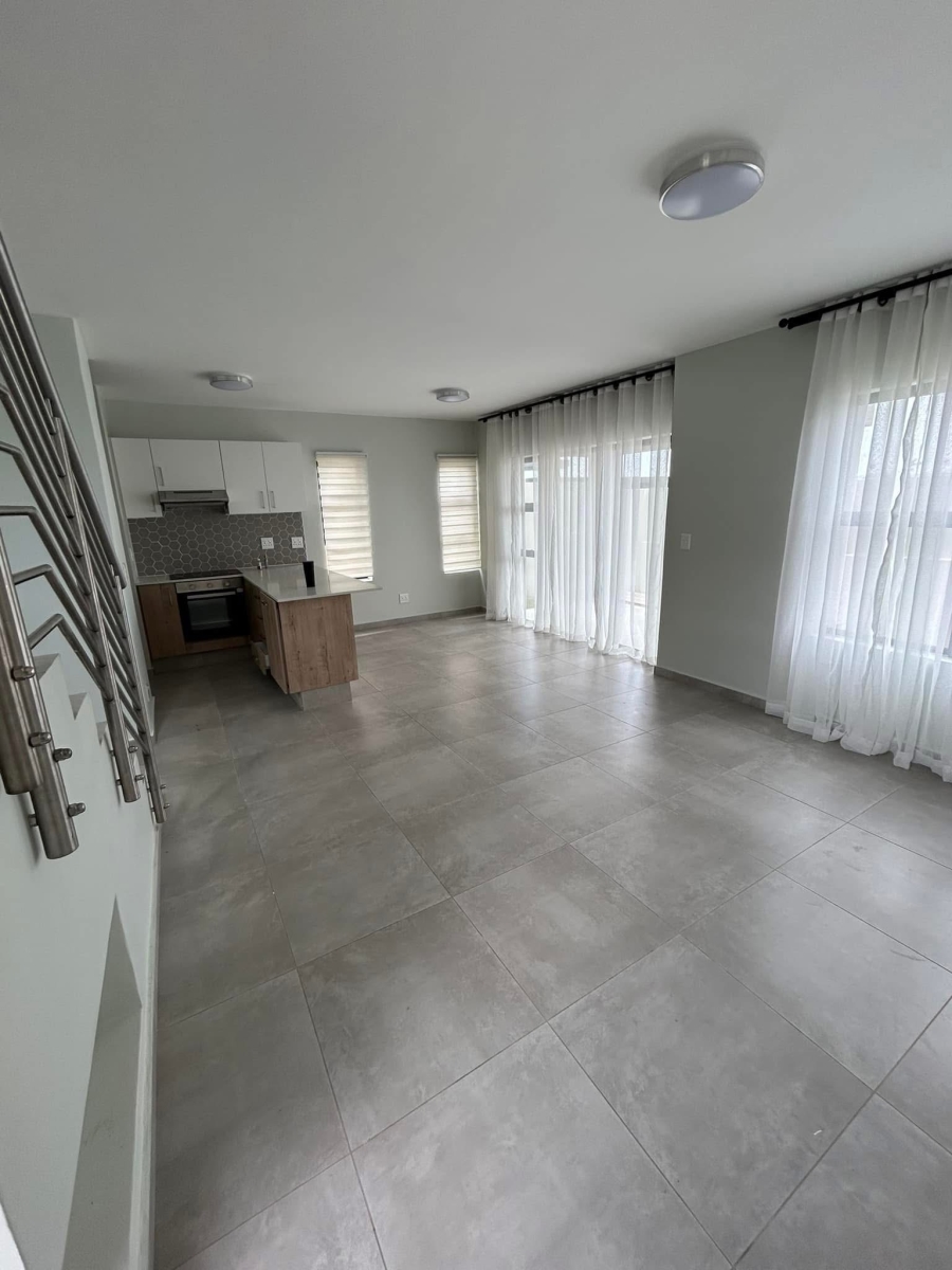To Let 2 Bedroom Property for Rent in Matumi Golf Estate Mpumalanga