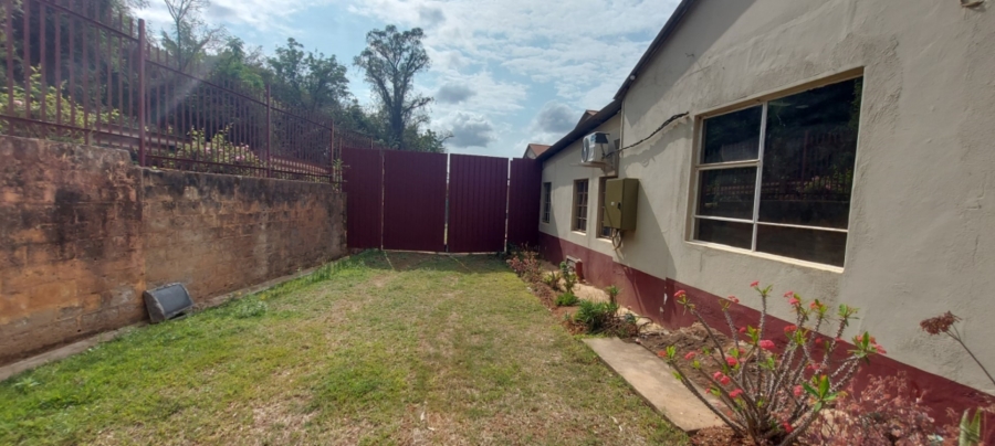 To Let commercial Property for Rent in White River Rural Mpumalanga